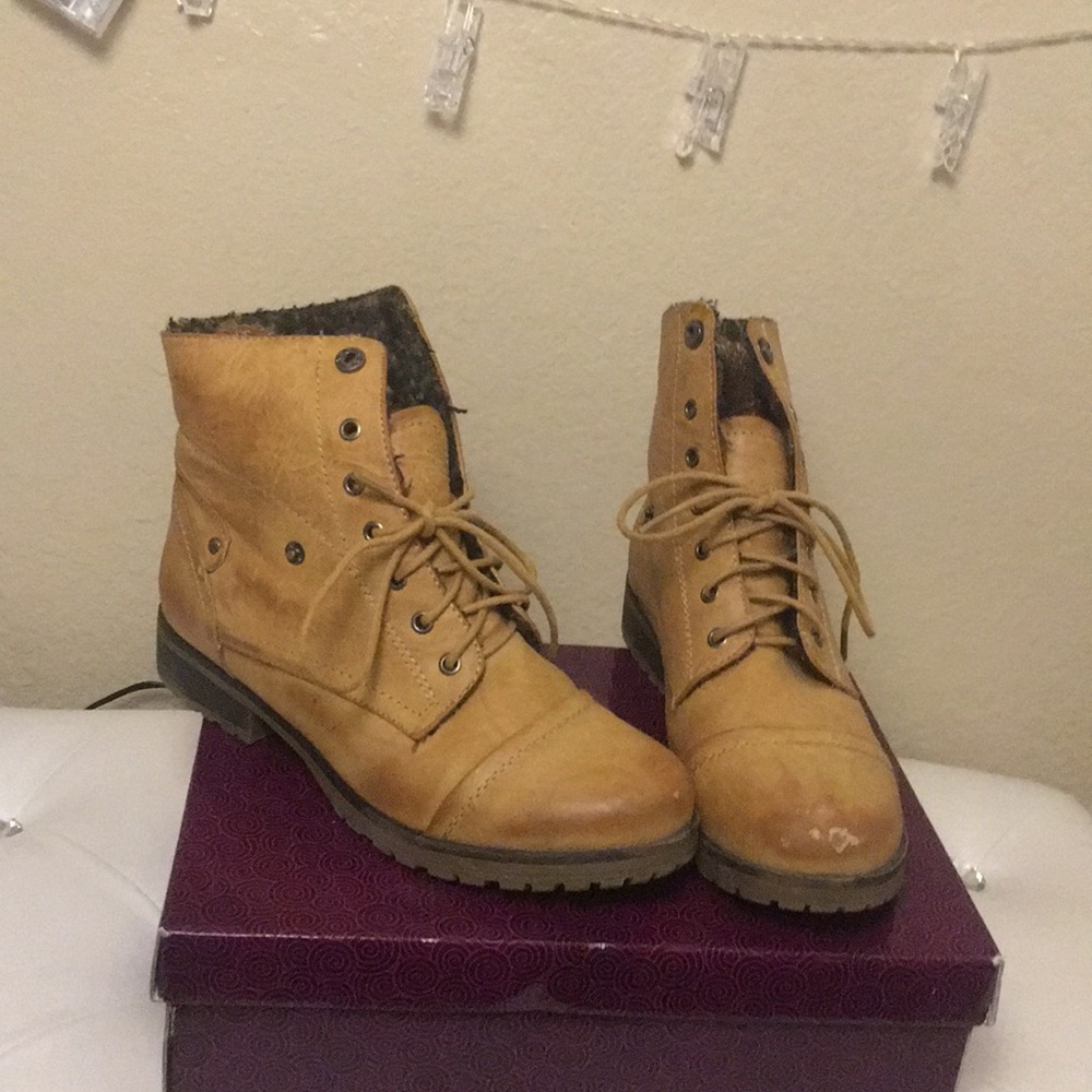 Brown Leather boots with slight heel/wedge